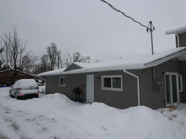 26 Stoney Creek Rd #2, Kawartha Lakes, ON K9V 0K1