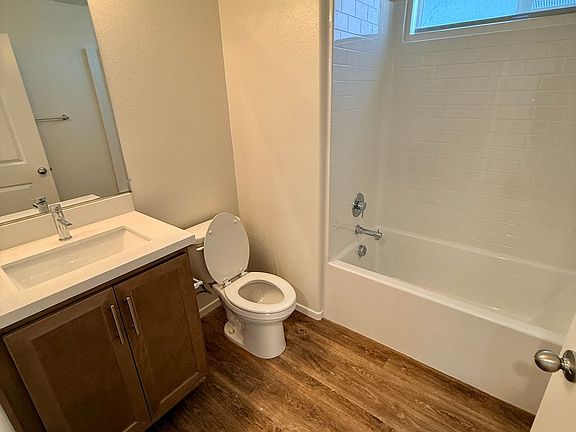 5th image of 11712 Two Sebastian Rd