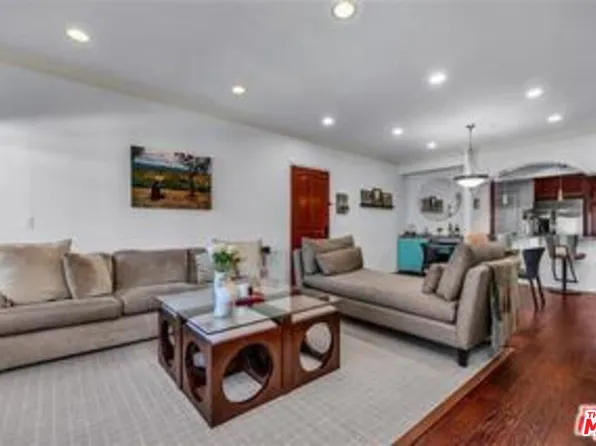 432 S Willaman Dr APT 303, Los Angeles, CA 90048