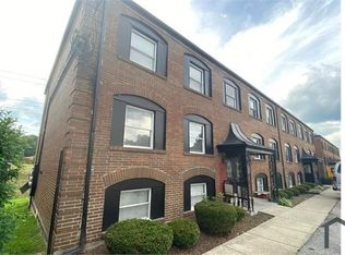 4900 Saddlebrook Ln #3, Louisville, KY 40216