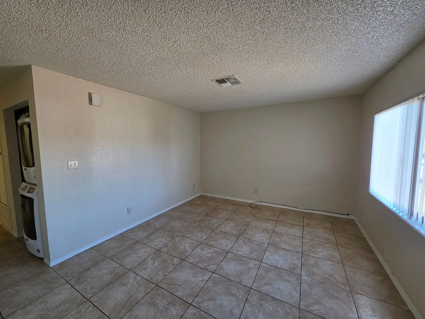 2181 Clearwater — Photo 2
