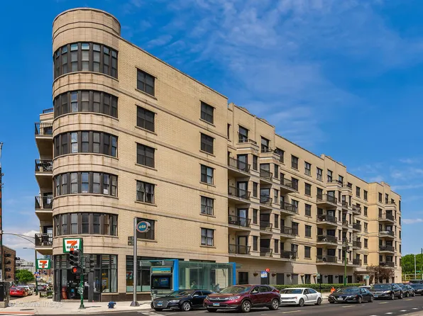 520 N Halsted St, Chicago, IL 60642