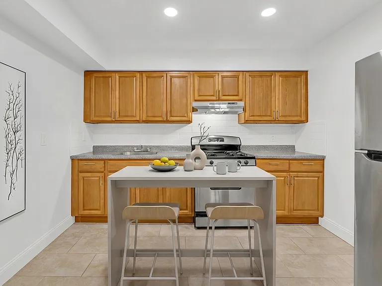 3024 Gunther Ave #2 — Photo 5