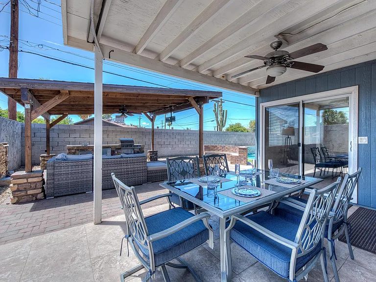 8031 E Oak St — Photo 28