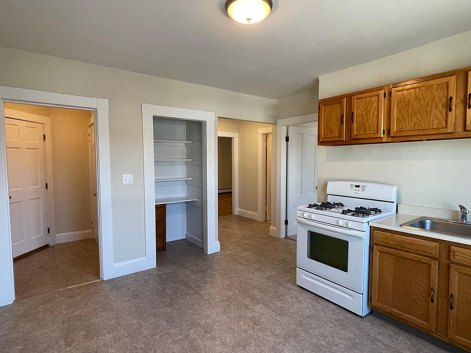 1st image of 15 Lovett St #7