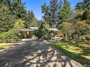 17215 107th Ave SW, Vashon, WA 98070