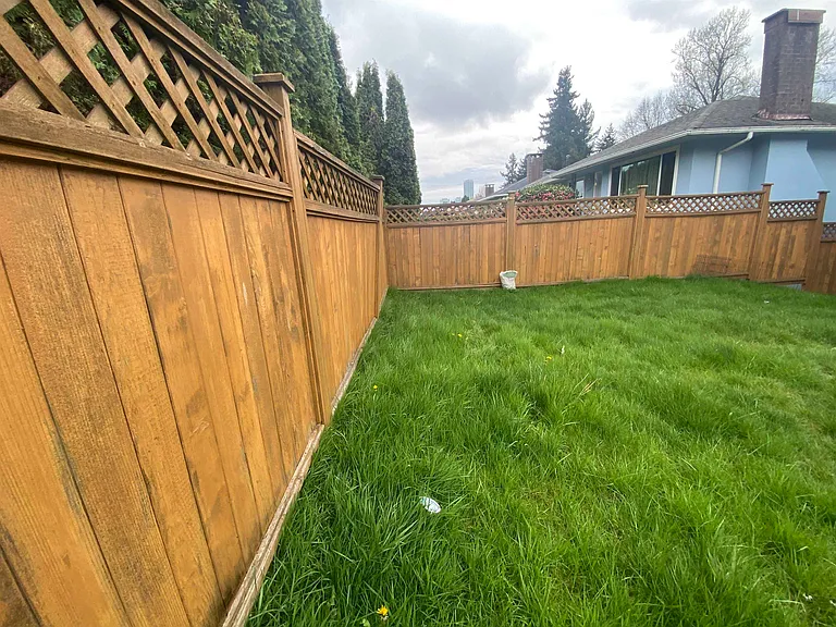 7635 10th Ave — Photo 22
