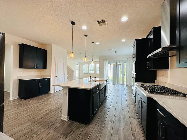 15395 Southern Martin St — Photo 11