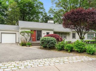 140 Paulson Rd, Newton, MA 02468