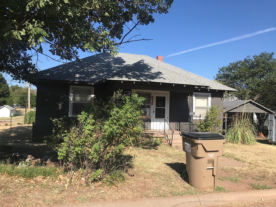 1st image of 213 N Cherry St