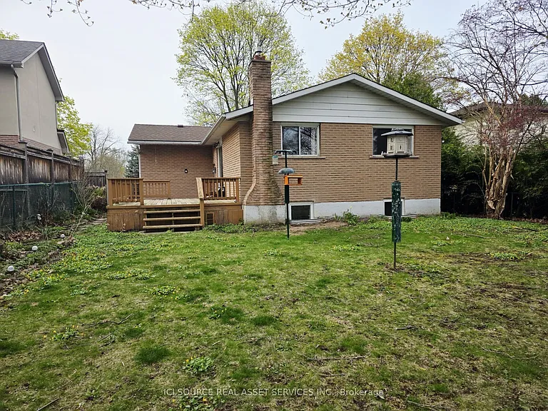 1324 Odessa Cres #BASEMENT — Photo 11