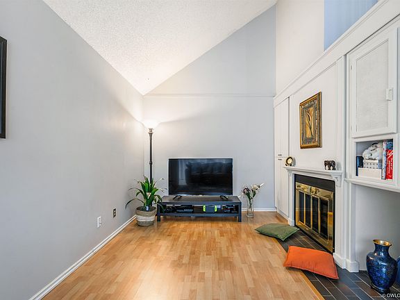 4th image of 3900 Moresby Dr #43