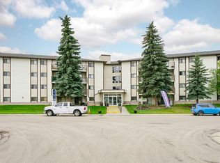 The Ridgewood Apartments Edmonton, Edmonton, AB T6L 5N6
