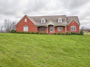 5257 Hillview Dr, Owensboro, KY 42303