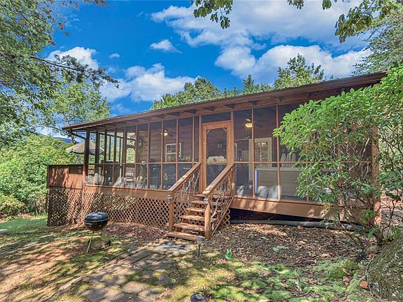 5th image of 482 Monroe Ridge Rd