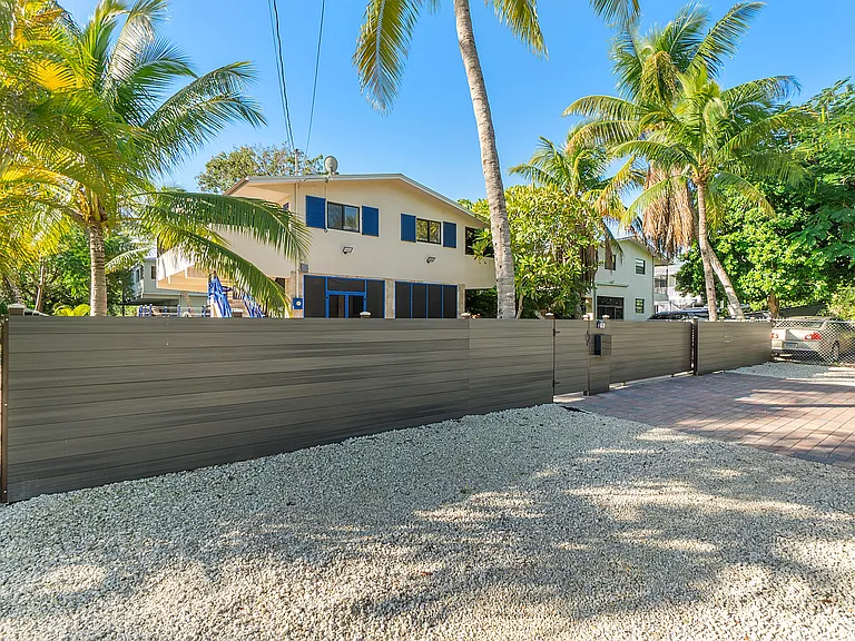19 Garden Cove Dr — Photo 51