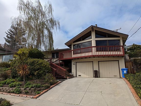 2nd image of 181 Hollywood Ave