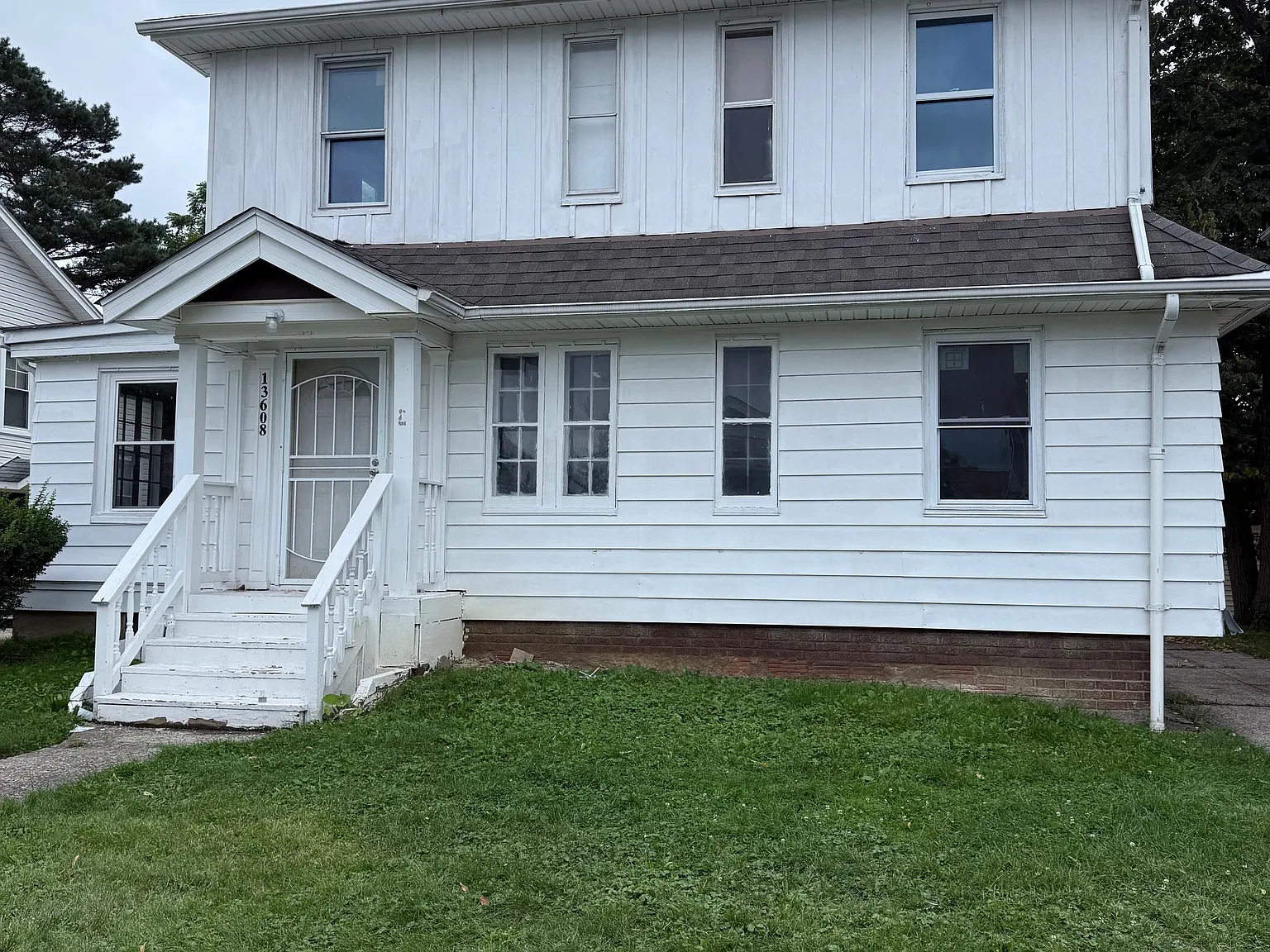 3 bed, 1816 sqft, $1,650 — Photo 1