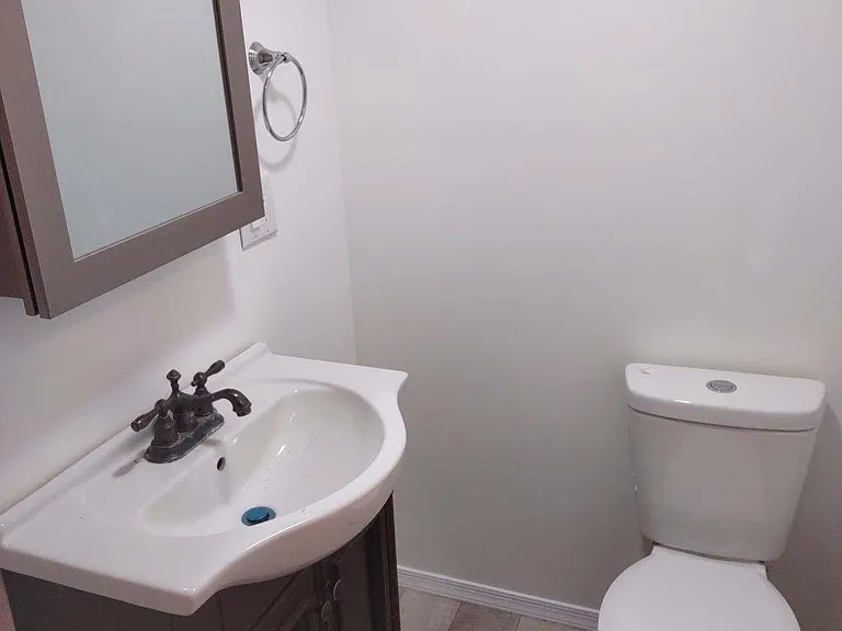 Bedroom 3 bathroom