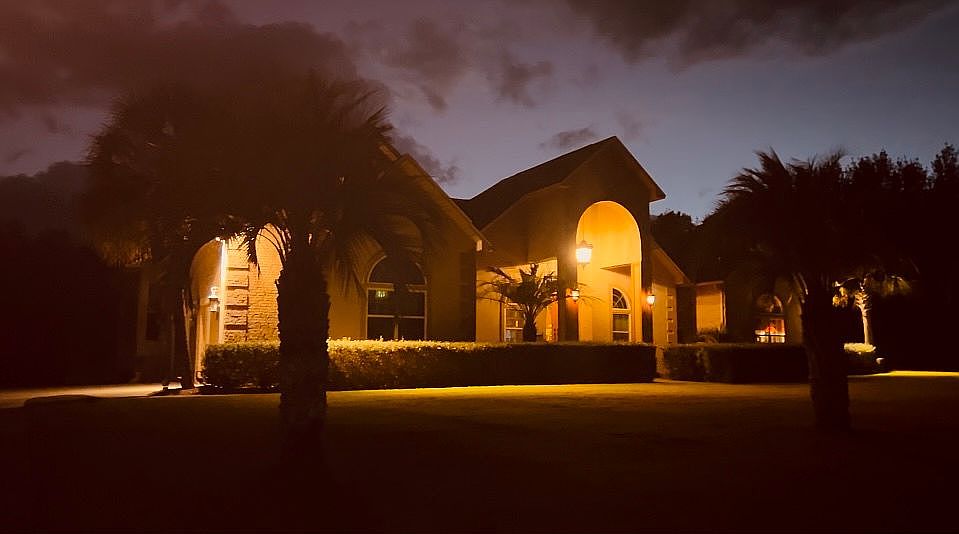 1st image of 2099 Shenandoah Blvd