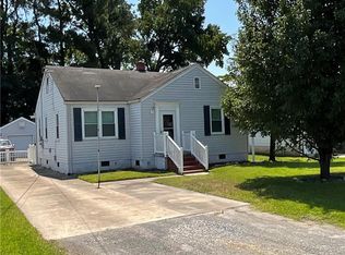 1518 Myrtle Ave, Chesapeake, VA 23325