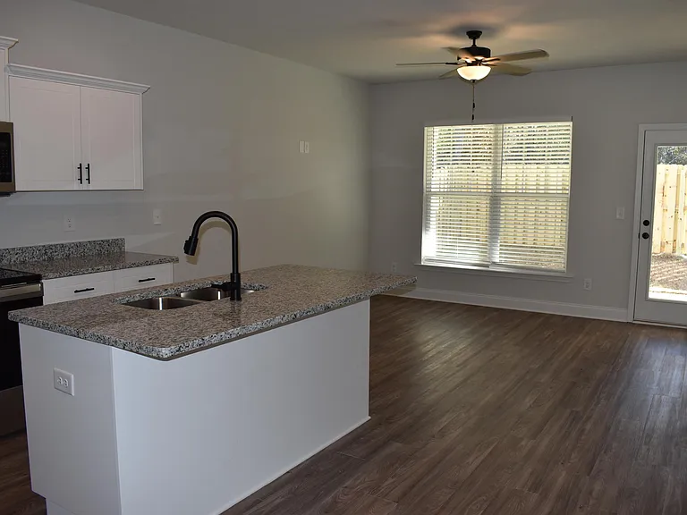 4228 Beautiful Pond Park — Photo 6