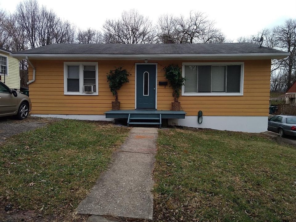 1st image of 2521 Luckey Ave