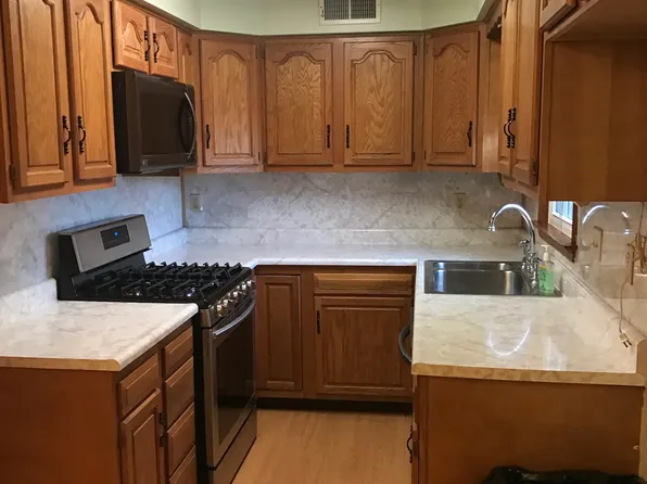 3015 Ranch Rd, Ashland, KY 41102