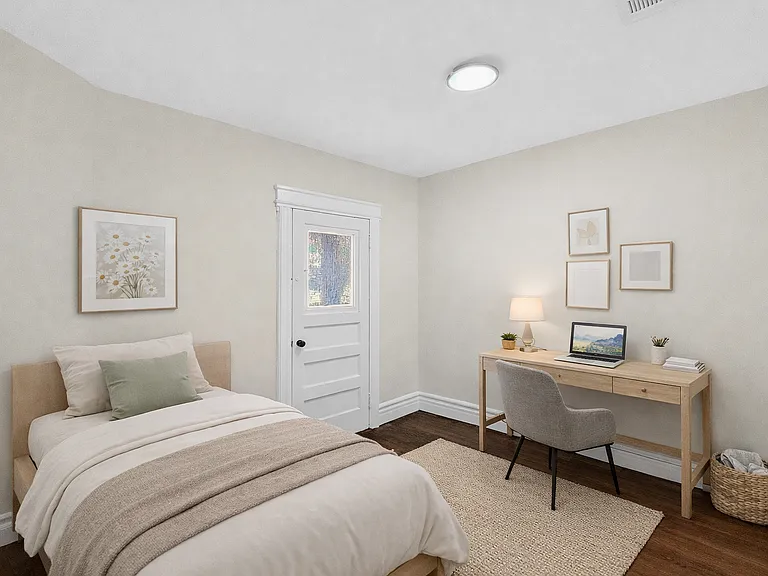 345 Walnut St #3R — Photo 2