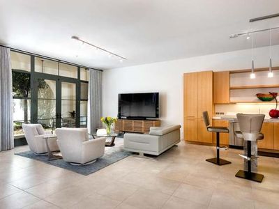 401 Chapala St APT 107, Santa Barbara, CA, 93101
