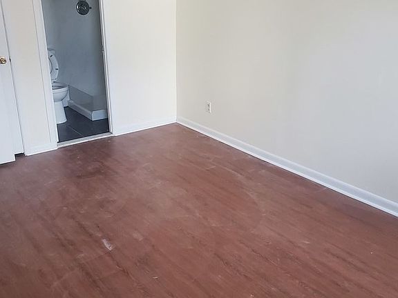 5th image of 120 28th Ave APT 2