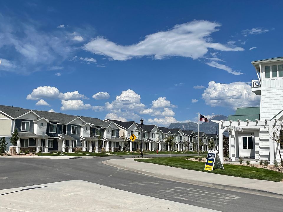 1st image of 403 Navigator Ln #1