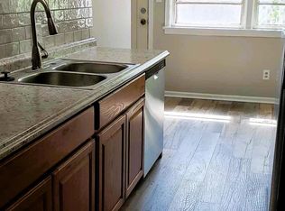 2123 S Old Manor Rd #2123, Wichita, KS 67218