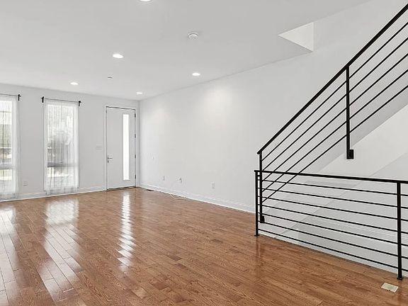 3rd image of 310 Cecil B Moore Ave