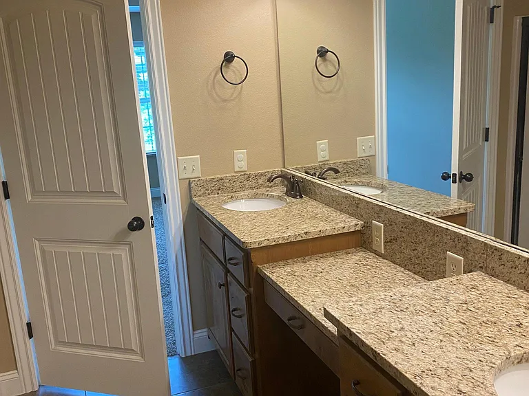 4918 Silo Hills Dr — Photo 14