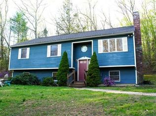 22 Union Rd, Holland, MA 01521