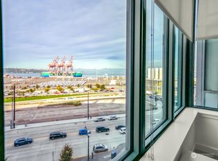 590 1st Ave S #806, Seattle, WA