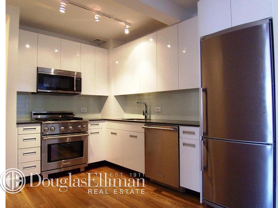 1st image of 201 E 69th St APT 10I