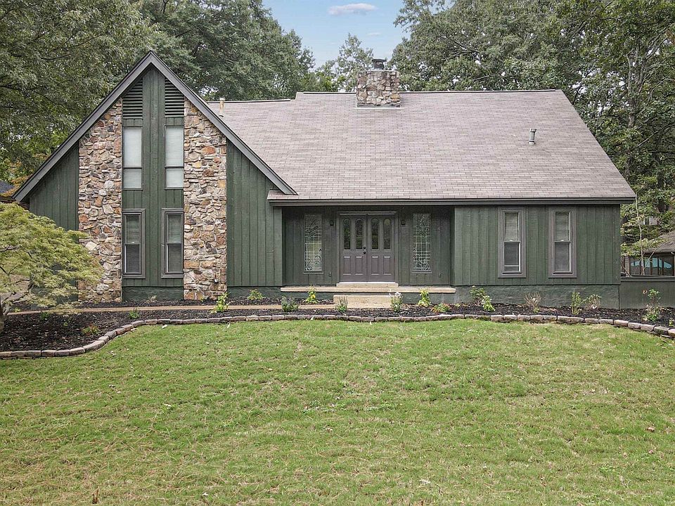 1st image of 92 Mysen Cir