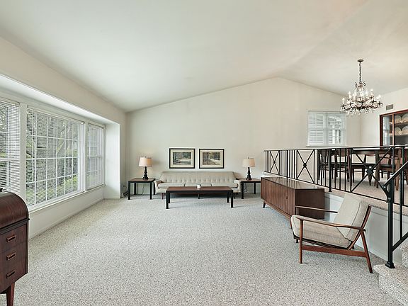 2nd image of 1504 Sequoia Trl