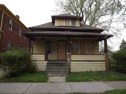 2nd image of 3862 Rohns St
