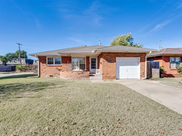 2601 N Thornton Dr, Midwest City, OK 73110