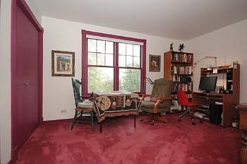 5th image of 4701 S Woodlawn Ave APT H