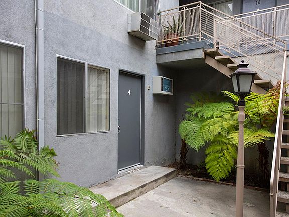2nd image of 5523 Denny Ave APT 4