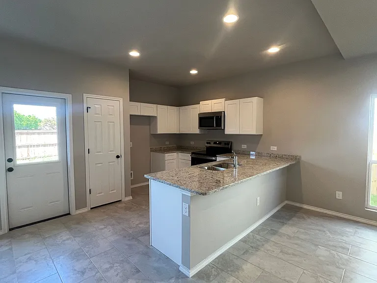 8619 Valentina Way #101 — Photo 6