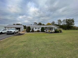 105 McGehee Ln, Springville, TN 38256