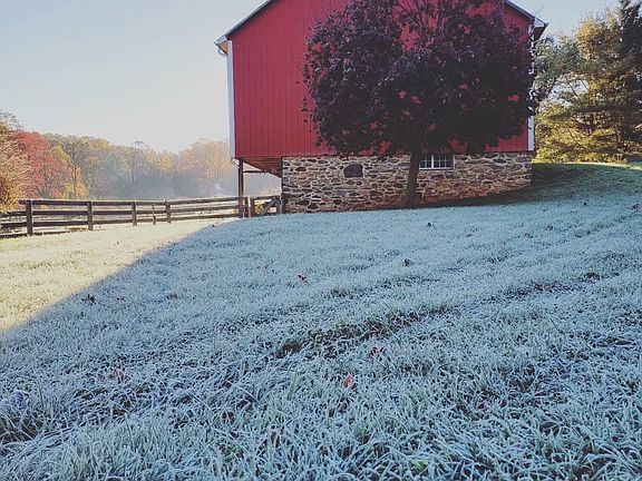 2nd image of 3200 Ferrier Rd