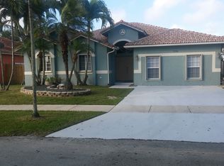 15126 SW 161st Pl, Miami, FL 33196