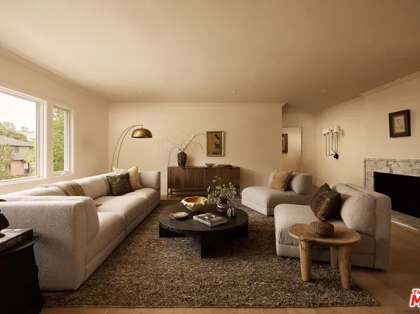 241 S Bentley Ave, Los Angeles, CA 90049