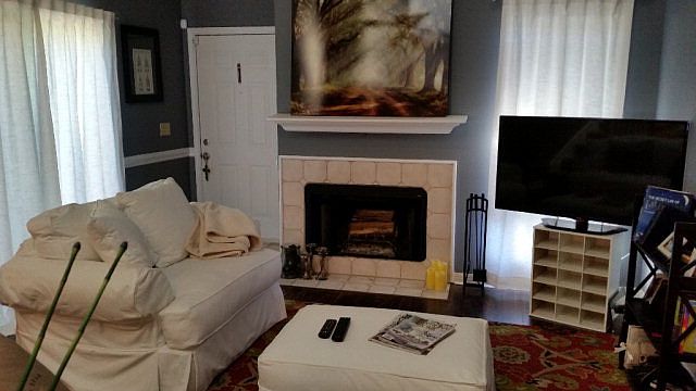 2nd image of 389 Clubhouse Dr APT Ll3